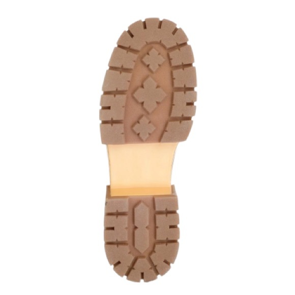 Madden Girl Pheobe Women's Platform Lug Sole Chelsea Boot LIKE NEW - Picture 9 of 16